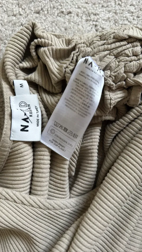 One Sleeve NA-KD Ribbed Top - Image 6