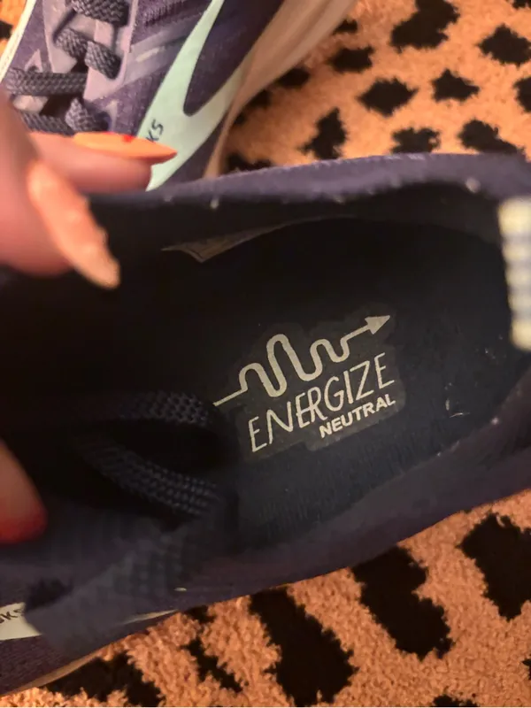 Brooks Women's Navy Running Sneakers with Light Aqua‎ Swoosh - Image 7