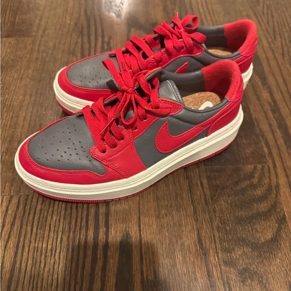 Nike Air Jordan 1 Elevate Low
Excellent condition - Image 5