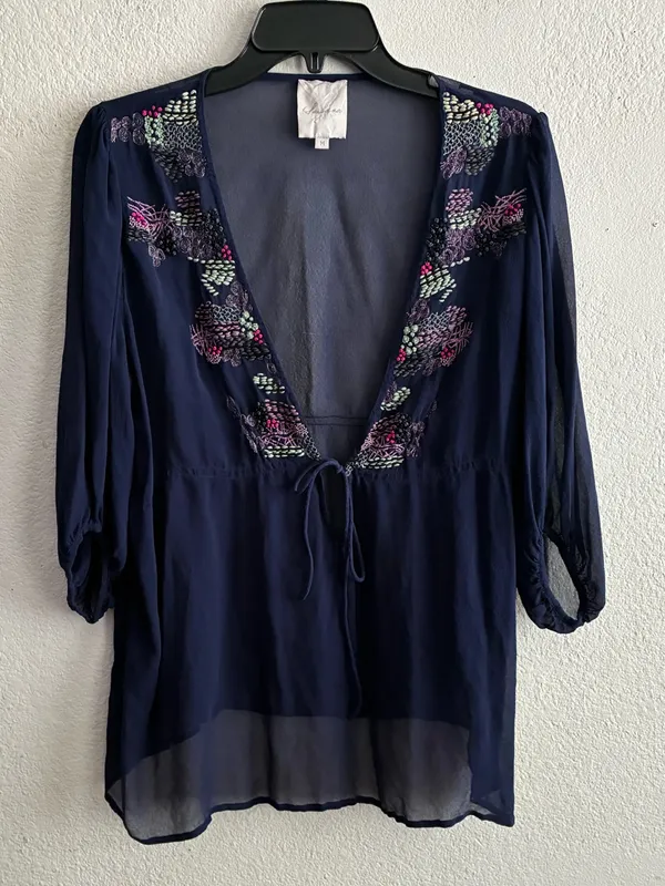 Anthropologie Saivana Silk Beaded Sheer Embroidered V-Neck Peasant Navy Blouse M - Image 3