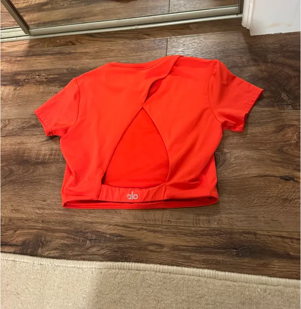Alo Skirt Set - Image 7