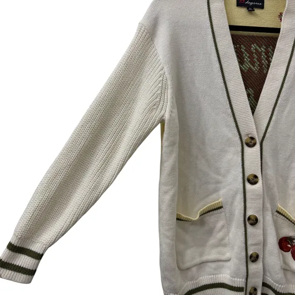 33 Degrees XS Cream Tomato Graphic Chunky Knit Cardigan Cottage Farmer's Market - Image 4