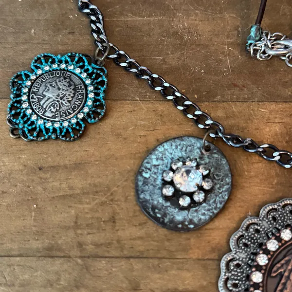 Long mixed metal coin medallion charm necklace - Image 4