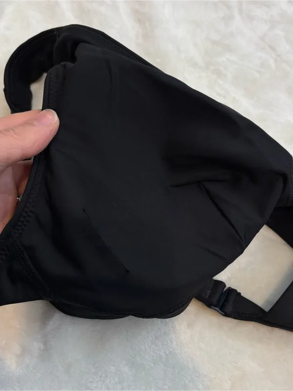 Lululemon Swim Black Bikini Top Size 6 removable cups - Image 4