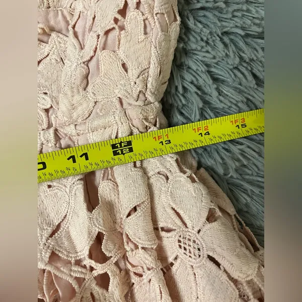 ASTR The Label Joyce Linen Blend Lace Midi Dress Blush Size Small (See Details) - Image 4