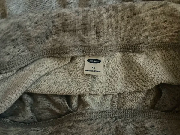 Gray Old Navy Shorts - Image 3