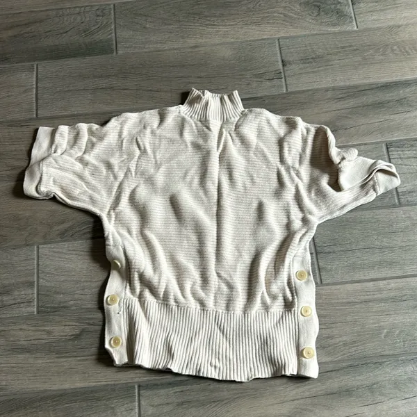 Loft tan sweater - Image 2