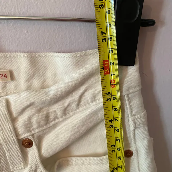 Levi's Wedgie Straight White Jeans Button Fly Preppy Cotton Minimalist size 24 - Image 8