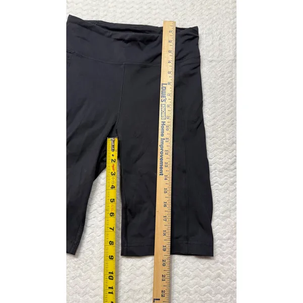 Lululemon Fast and Free High-Rise Short 10 Nulux Black W7AOFS Womens Size 6 - Image 4