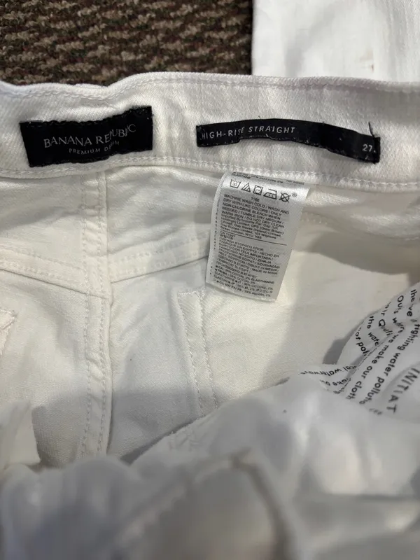 Banana Republic white straight leg jeans size 27 - Image 4