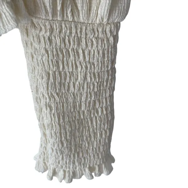 Anthropologie Smocked Puff Sleeve Ivory Cream Top size small Femine - Image 6