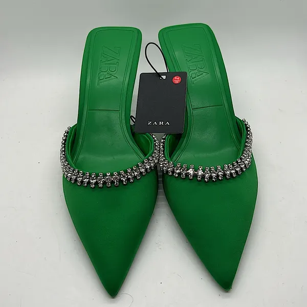 Zara NWT Emerald Green Rhinestones Heels Sandals Shoes **Size 36/US 6**💚💚 - Image 2