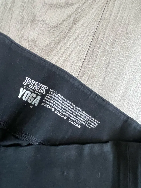 PINK Victoria's Secret Black High-Rise Leggings - Image 2