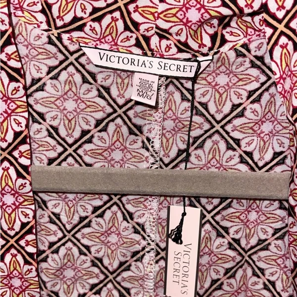 Victoria’s Secret Kimono Beach Cover Up - Image 3