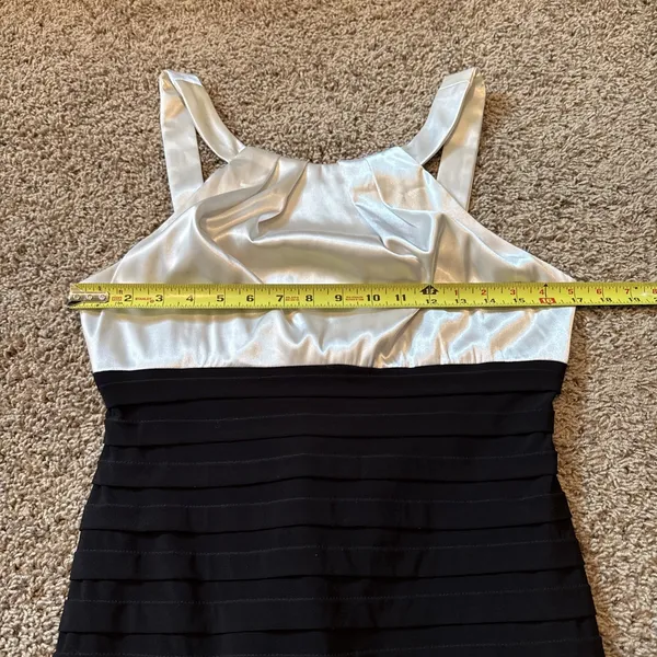 Xscape Cocktail Dress W White Satin Halter And Black Pencil Bottom Size 10 - Image 5