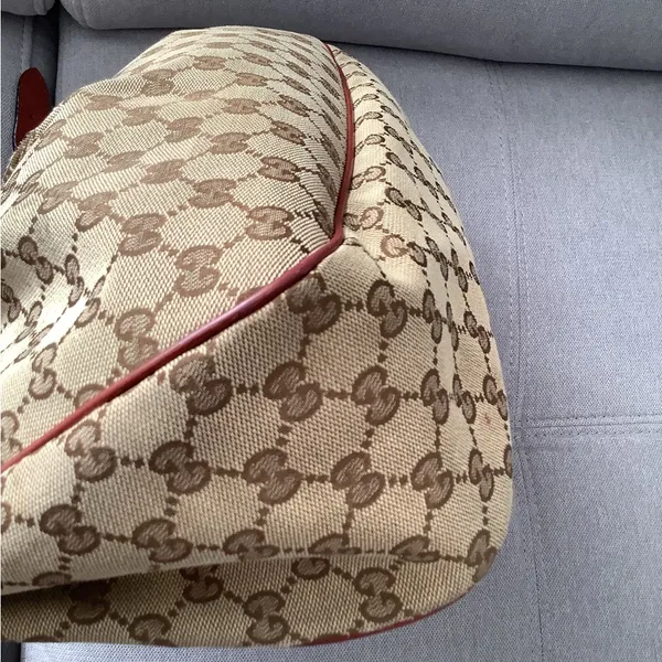 Authentic GUCCI canvas shoulder bag 🔥🔥 - Image 5