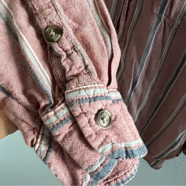 American Eagle Oversized Fit Striped Button Front Long Sleeve Medium - Image 6