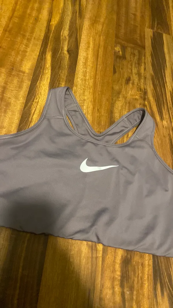 Nike Sports Bra Dri-Fit - Image 5