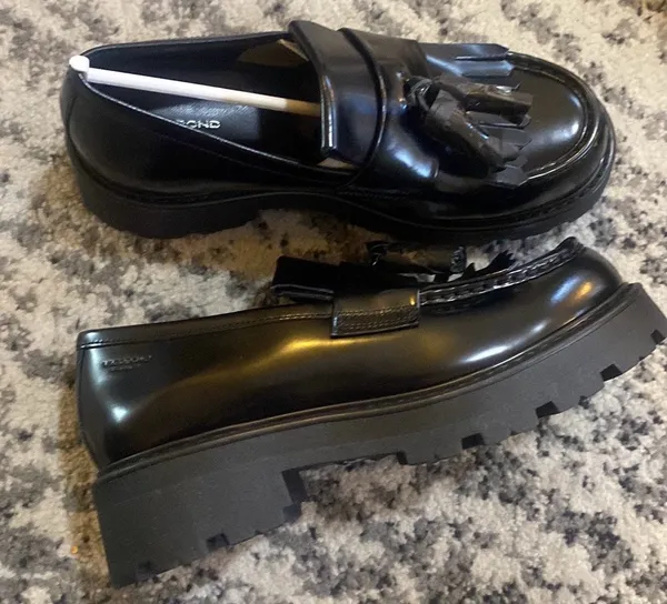 Vagabond Shoemakers Cosmo 2.0 Tassel Loafer Size 39 - Image 3