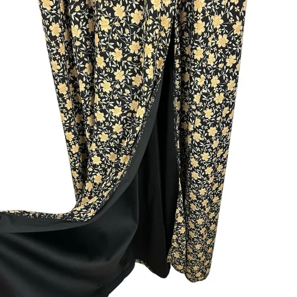 Lulus The Way to Love Dark Floral Print Ruffled Maxi Dress Sz XL Romantic Event - Image 9