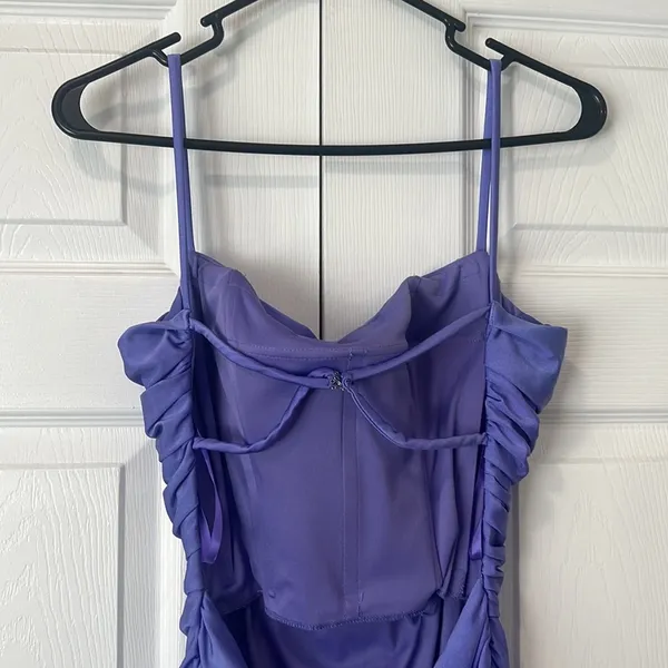 La Femme Strappy Back Ruched Trumpet Gown Size 6 - Image 6