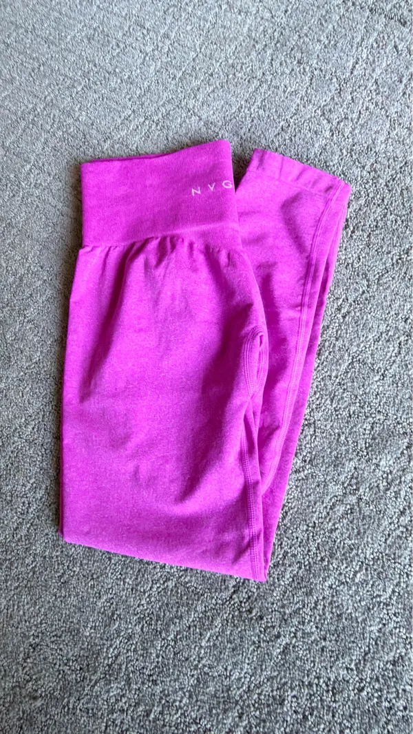 NWT NVGTN Hot Pink Performance Leggings - Image 2