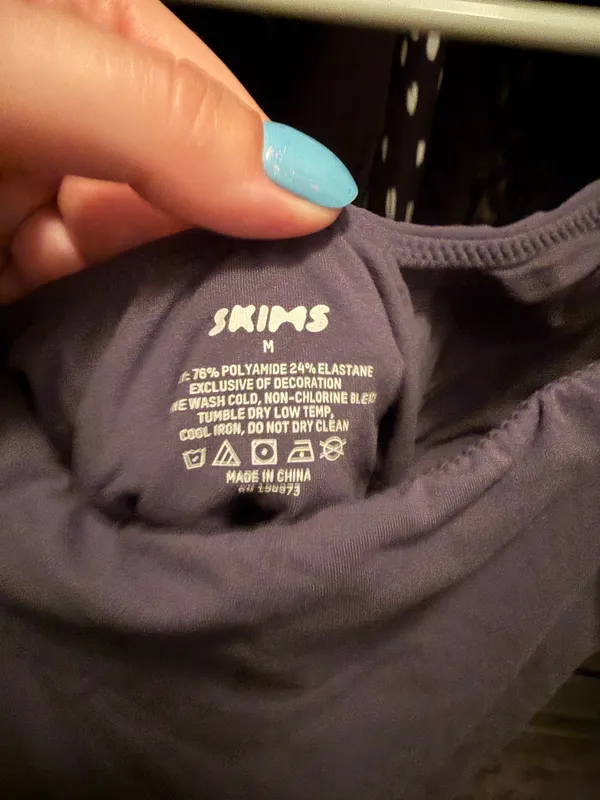 SKIMS Bodysuit Fits Everybody - Image 2