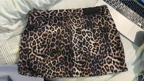 PacSun Mini Denim Skirt leopard - Image 3