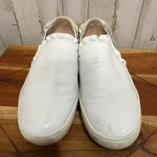 Kate Spade‎ Women's Lillie White Ruffle Slip-On Sneakers Size 6.5 Casual Flats - Image 3
