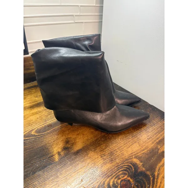 Time And Tru‎ Kitten Heel Boots Size 6 Black - Image 2
