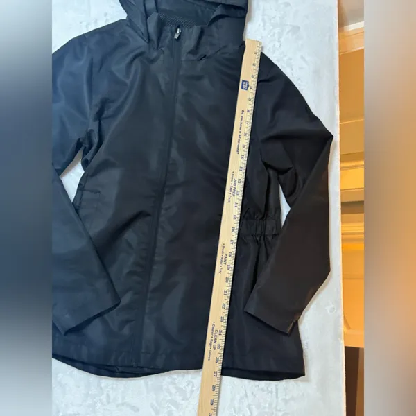 Avalanche Women’s Jacket- black size Medium‎ - Image 6