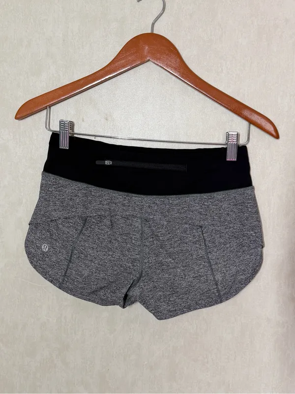 Lululemon Women’s Speed Up Short 2.5" Lined Run in Heather Lux Multi Black 2 - Image 5