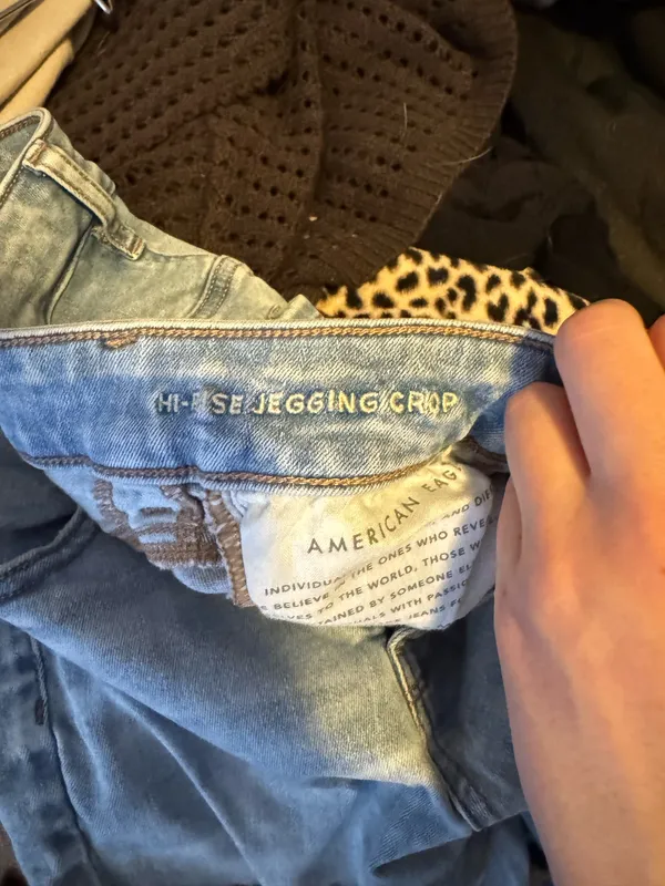 American Eagle High Rise Crop Jeggings - Image 4