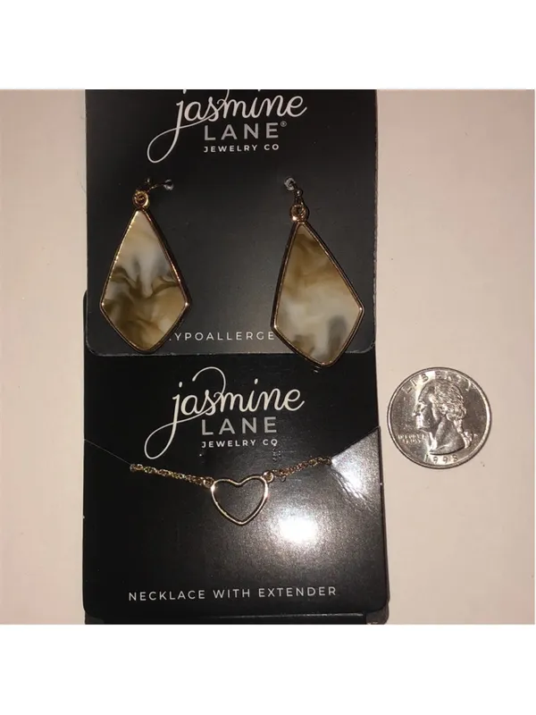 Jasmine Lane Gold Tone Cream Earrings and Necklace Set - Image 3