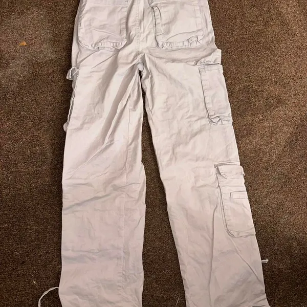 Unbranded Women's Grey and Cream Trousers - Image 2