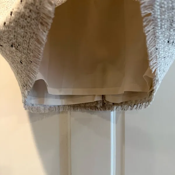 Ann Taylor Petite Pencil Skirt Beige Tweed Lined Fringe Hem‎ Career Size 0P - Image 3