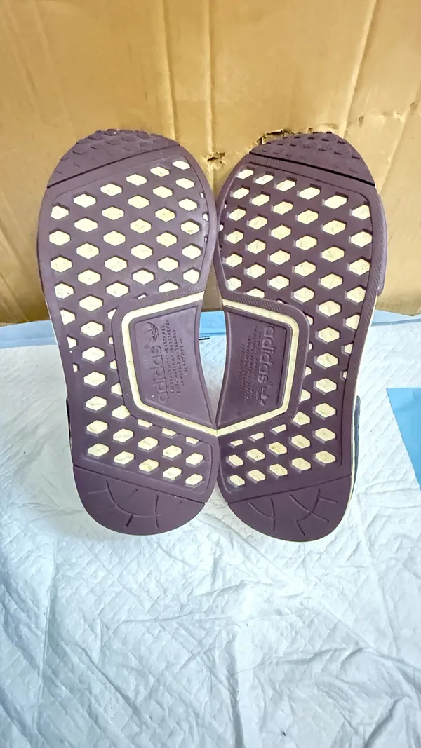 Women) adidas NMD_R1 Sneakers Shoes Size 8.5 - Image 6