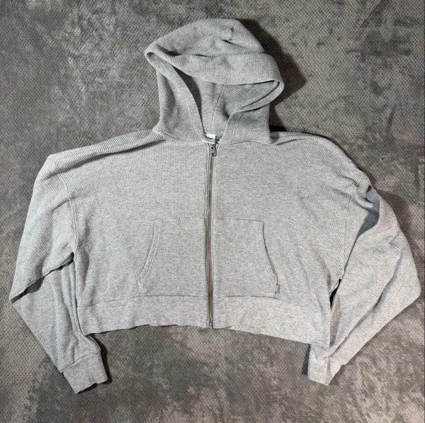 Aritzia TNA Women’s Size 2 Gray Waffle Knit Semi Cropped Full Zip Hoodie Jacket - Image 2