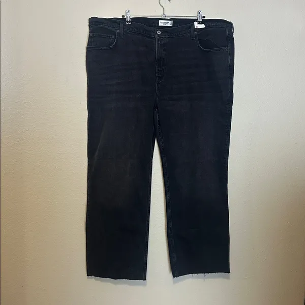 Abercrombie & Fitch black The 90’s Relaxed Jean” High-Rise Jeans Size 37 Size 24 - Image 3