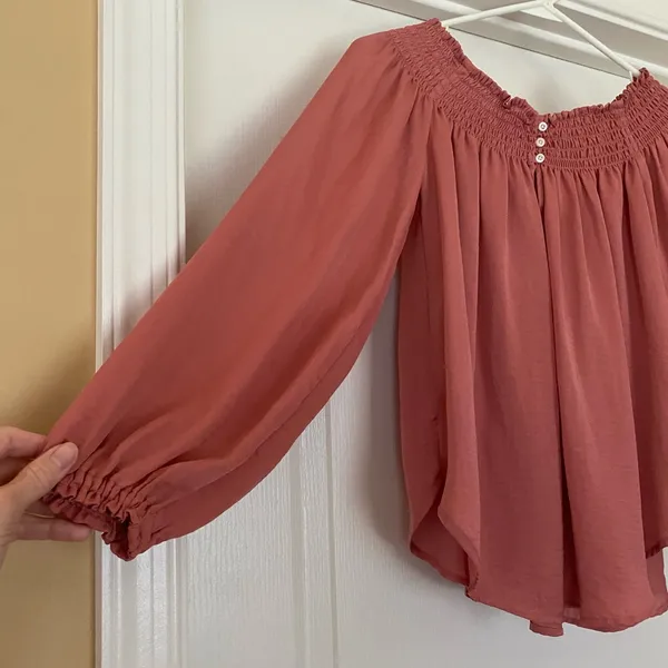 Abercrombie & Fitch Peachy Pink Off The Shoulder Top - Image 3