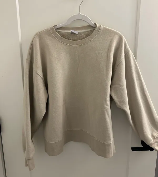 Aritzia TNA Cozy Crewneck - Image 2