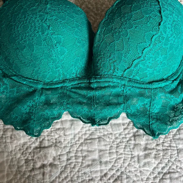 PINK bra - Image 2