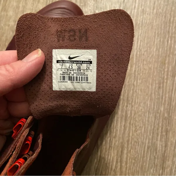 NIKE *Rare* Sunburst Boots‎ - Image 11