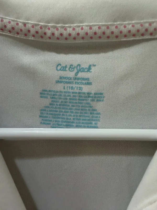 Cat and jack White golf shirt. - Image 3