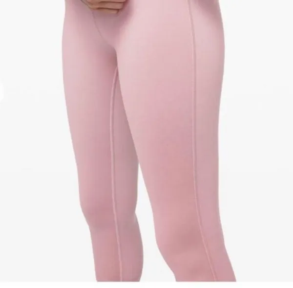Lululemon Lululemon Wunder Under Crop (High-Rise) *Full-On Luxtreme 21" size 6 - Image 2