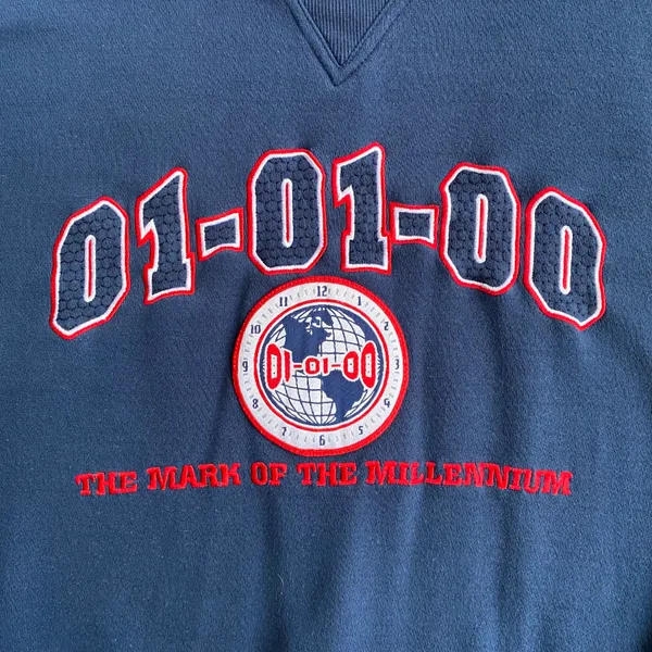 Lee Vintage Y2K 2000 Millennium Sweatshirt - Image 4