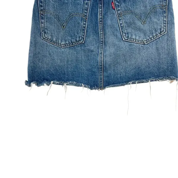 Levi's Deconstructed‎ Mini Skirt Medium Wash Denim Jean Size 28 - Image 8