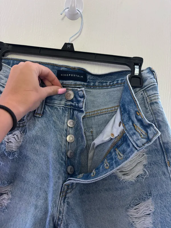 Aeropostale jean shorts - Image 3