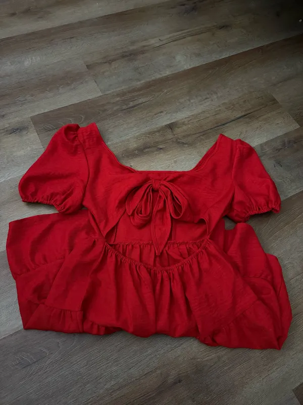 Red Dress - Image 3