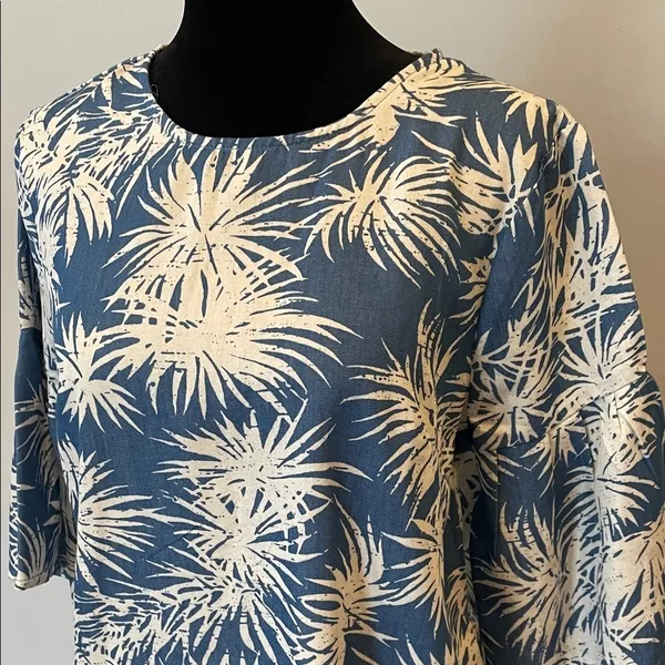 Blue and White Palm-Print Shift Dress new with tags - tropical - Image 2